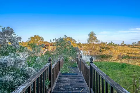 2830 County Road 290, Angleton, TX 77515