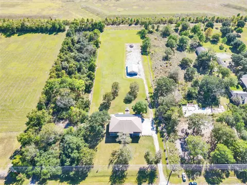 7502 E Wallisville Rd, Baytown, TX 77521