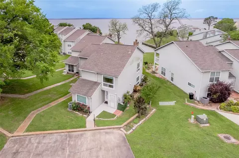 400 Echo Ln #27, Livingston, TX 77351