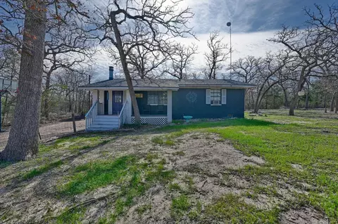 514 Forest Oak Dr, Somerville, TX 77879