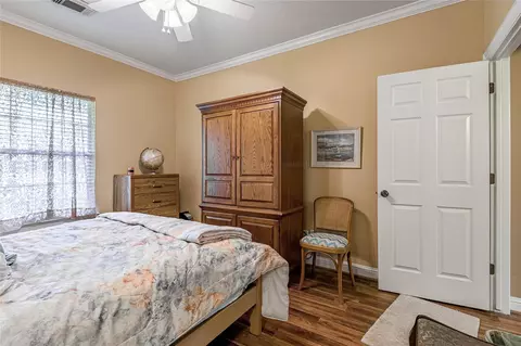 Bedroom - 206 Lake Front Dr, Trinity, TX 75862 photo 6 of 8