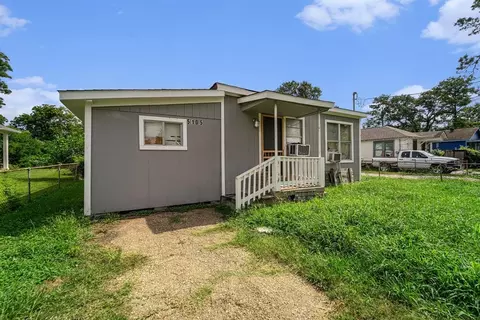 5105 Earline St, Houston, TX 77016