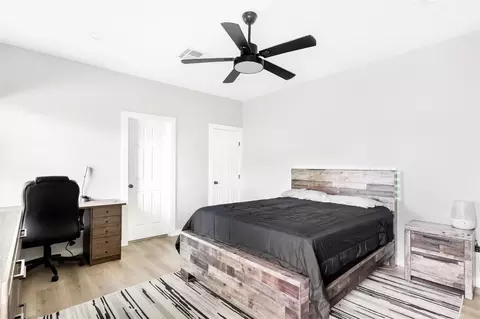 Bedroom - 802 Thomas Ave, Pasadena, TX 77506 photo 3 of 7