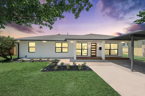 1715 Fawnhope Dr, Houston, TX 77008