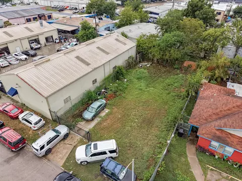 8930 Bellflower St, Houston, TX 77063