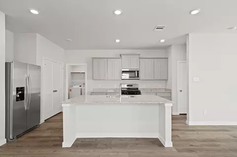 Kitchen - 317 Bennett St, Angleton, TX 77515 photo 1 of 1