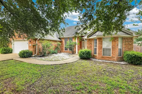 712 Aster Dr, College Station, TX 77845