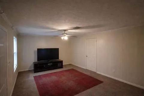 403 Frisco St, Houston, TX 77022