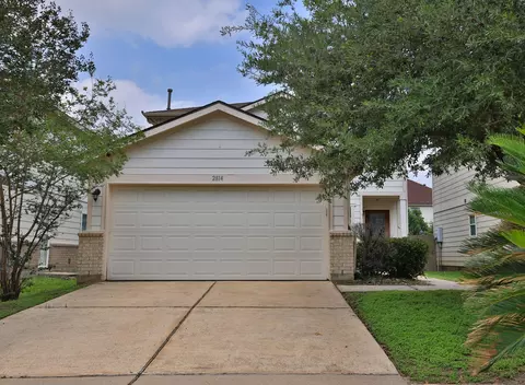 2814 Oriole Wood Ct, Houston, TX 77038