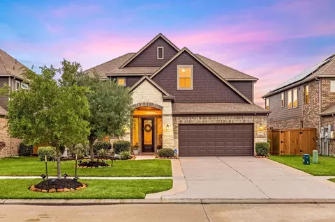 13124 Morning Villa Dr, Santa Fe, TX 77510