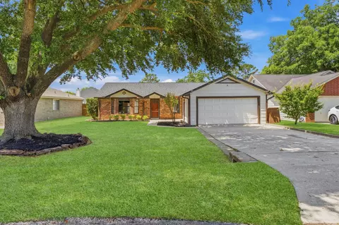 346 Fantasy Ln, Montgomery, TX 77356