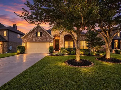 674 Cumberland Ridge Ln, League City, TX 77573