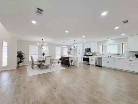 17502 Glenmark Dr, Houston, TX 77084