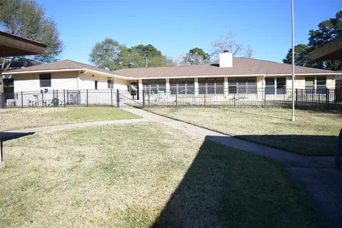 Exterior - 26 Westpoint Dr, Trinity, TX 75862 photo 6 of 14