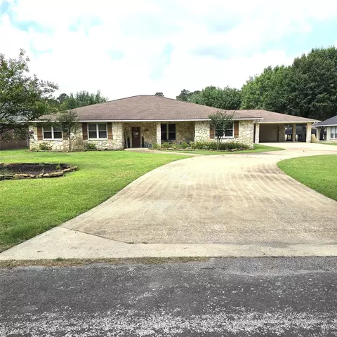 Exterior - 26 Westpoint Dr, Trinity, TX 75862 photo 13 of 14