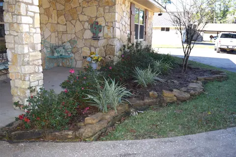 Exterior - 26 Westpoint Dr, Trinity, TX 75862 photo 9 of 14