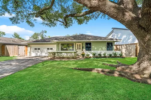 4806 Hummingbird St, Houston, TX 77035