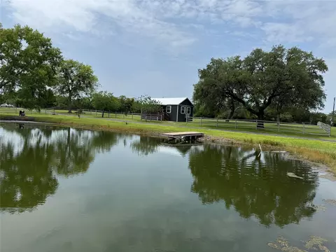 965 Us Hwy 90, Flatonia, TX 78941