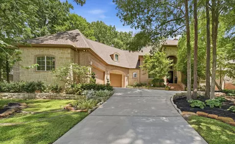 3097 Bentwater Dr, Montgomery, TX 77356