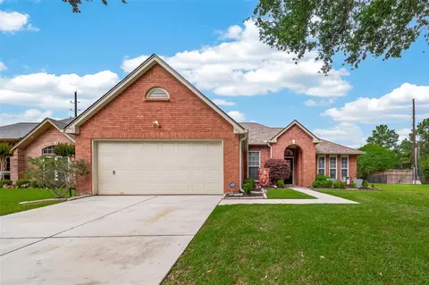 602 W Larkspur Cir, Pearland, TX 77584