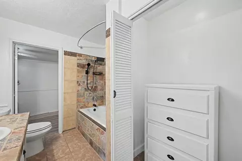 Bath - 77 High Mdw, Trinity, TX 75862 photo 1 of 5