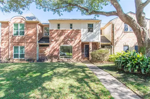 727 Bunker Hill Rd #43, Houston, TX 77024