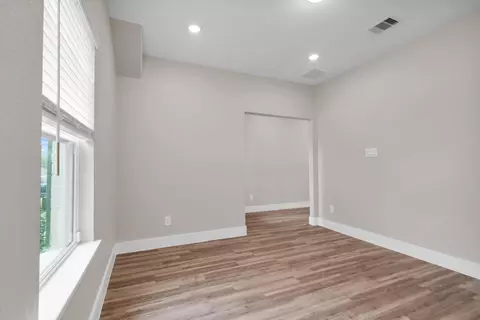 Living - 2082 Gadwall Dr, Conroe, TX 77384 photo 3 of 3