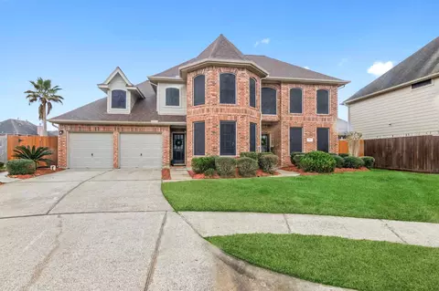 4311 Green Tree Ct, Pasadena, TX 77505