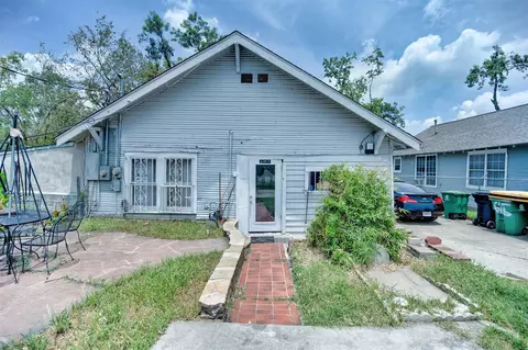 615 Mcintosh St, Houston, TX 77009