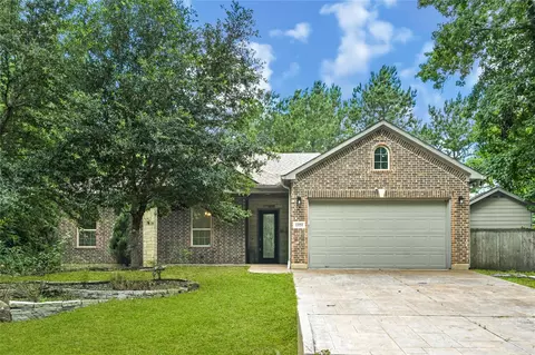 13191 Royal Lake Dr, Conroe, TX 77303