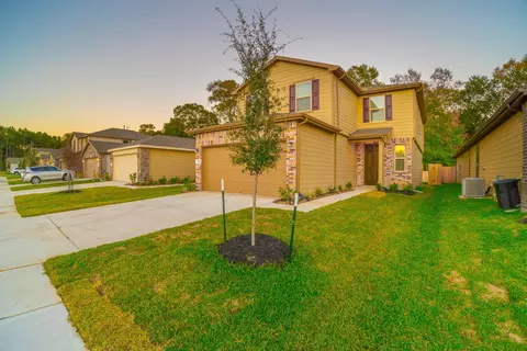 27618 Mesabe Dr, Magnolia, TX 77354