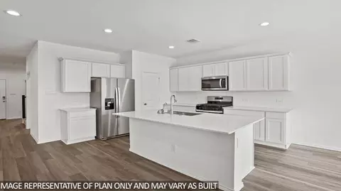 457 Lampasas Trl, Dayton, TX 77535