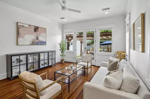Living - 710 Redan St, Houston, TX 77009 photo 3 of 3