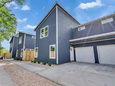 8102 Crestview Unit B Dr, Houston, TX 77028
