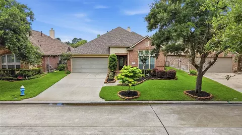 26925 Merlot River Dr, Kingwood, TX 77339