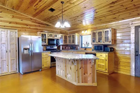 Kitchen - 130 Raleigh Cir, Trinity, TX 75862 photo 1 of 2