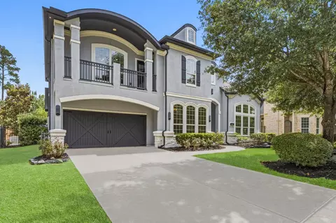 90 Spincaster Dr, The Woodlands, TX 77389