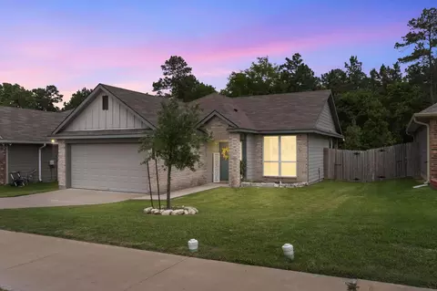 139 New Dawn Trl, Huntsville, TX 77320