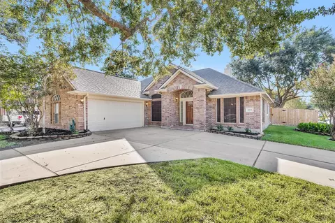2615 Honeysuckle Walk, Spring, TX 77388