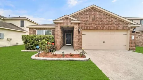 337 Apache Field Ln, La Marque, TX 77568 photo 1