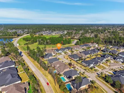 View/Area - 605 Ashbrook Ridge Ln, Pinehurst, TX 77362 photo 4 of 8