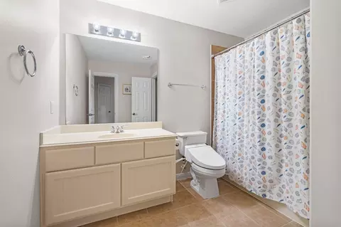 Bath - 3922 Waterbend Cv, Spring, TX 77386 photo 5 of 5