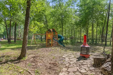 Exterior - 3922 Waterbend Cv, Spring, TX 77386 photo 8 of 9