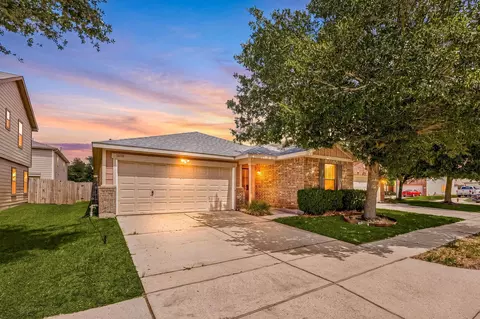 1010 Hummingbird Point Ln, Houston, TX 77090