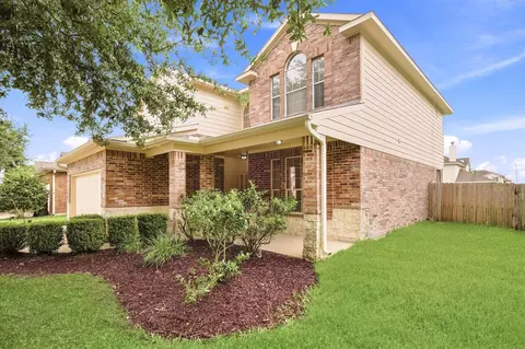 8306 Littlehip Hawthorn Dr, Baytown, TX 77523