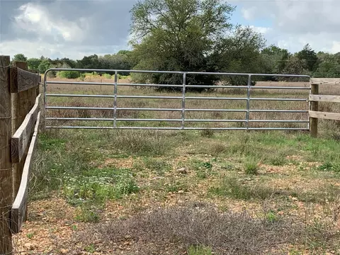tbd Goehring Rd, Ledbetter, TX 78946