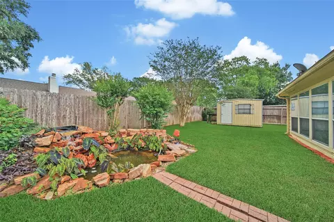 Exterior - 5010 Cupids Bower Ct, Spring, TX 77388 photo 7 of 8
