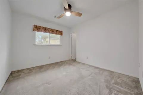 Bedroom - 5010 Cupids Bower Ct, Spring, TX 77388 photo 4 of 7