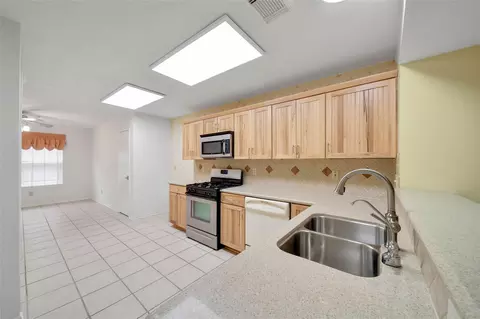 Kitchen - 5010 Cupids Bower Ct, Spring, TX 77388 photo 1 of 4