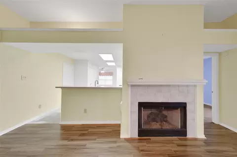 Living - 5010 Cupids Bower Ct, Spring, TX 77388 photo 5 of 6
